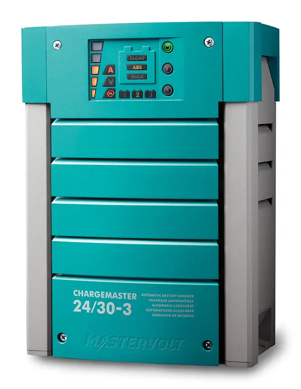 Chargemaster Plus 24V/40A Smart Battery Charger With Czone Integration 1