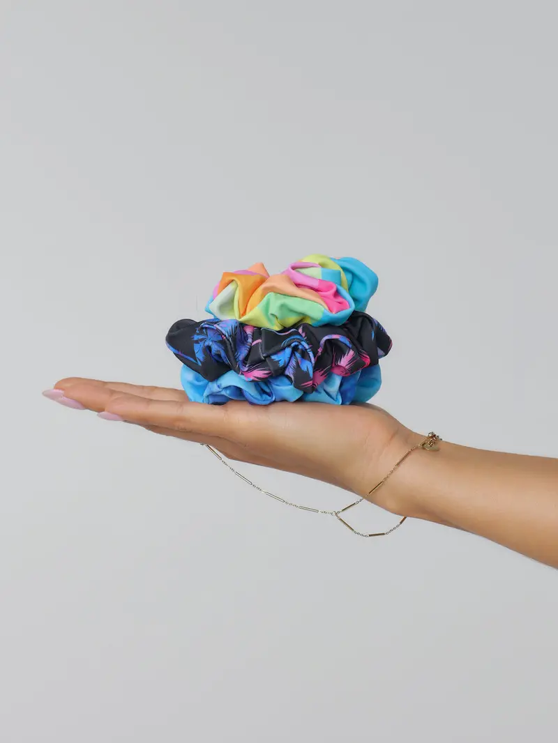Delulu Soft-Tie Scrunchie Pack 1