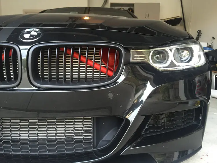 Emblex Red V-Brace Front Grille Trim Cover For Bmw F- And G-Series (1–4 Series, Z4) 1