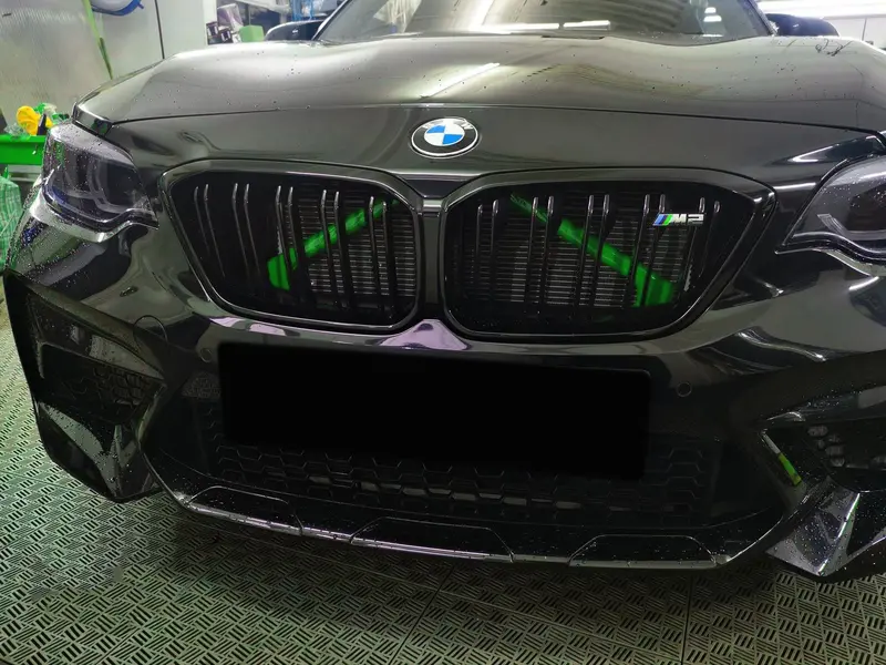 Emblex V-Brace Grille Trim – Green Accent For Bmw F80 M3, F82 M4 & F87 M2 Competition 1