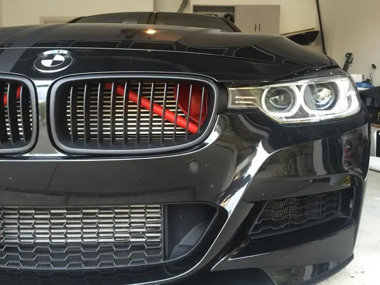 Emblex White V-Brace Grille Trim For Bmw F-Series (1/2/3/4 Series, Z4 G29) And G20 3 Series 1