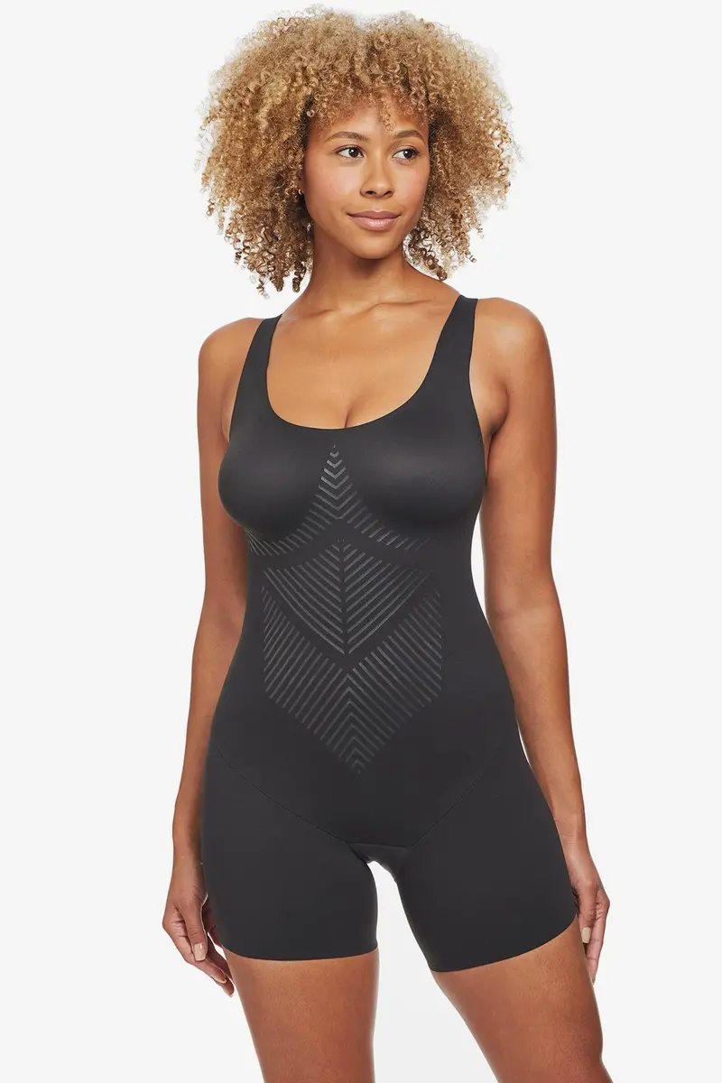 Iconic Core Mid-Thigh Shaping Bodysuit With Lift 1