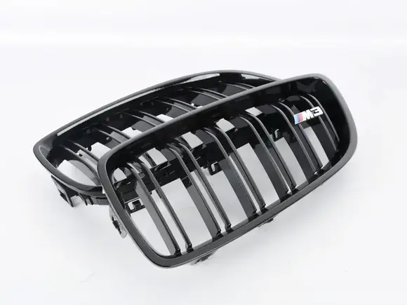 Oem Bmw Gloss Black Grille Set For M3 Sedan (F80) 1
