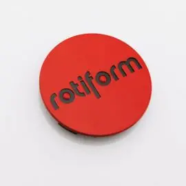 Rotiform Limited-Edition Red Centre Cap With Black Logo 1